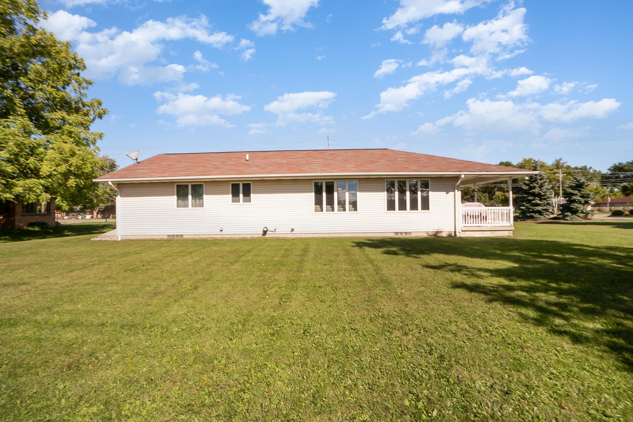 2890 Midland Road Bay City, MI 48706 - Photo 5 of 24 Gallery Image 5