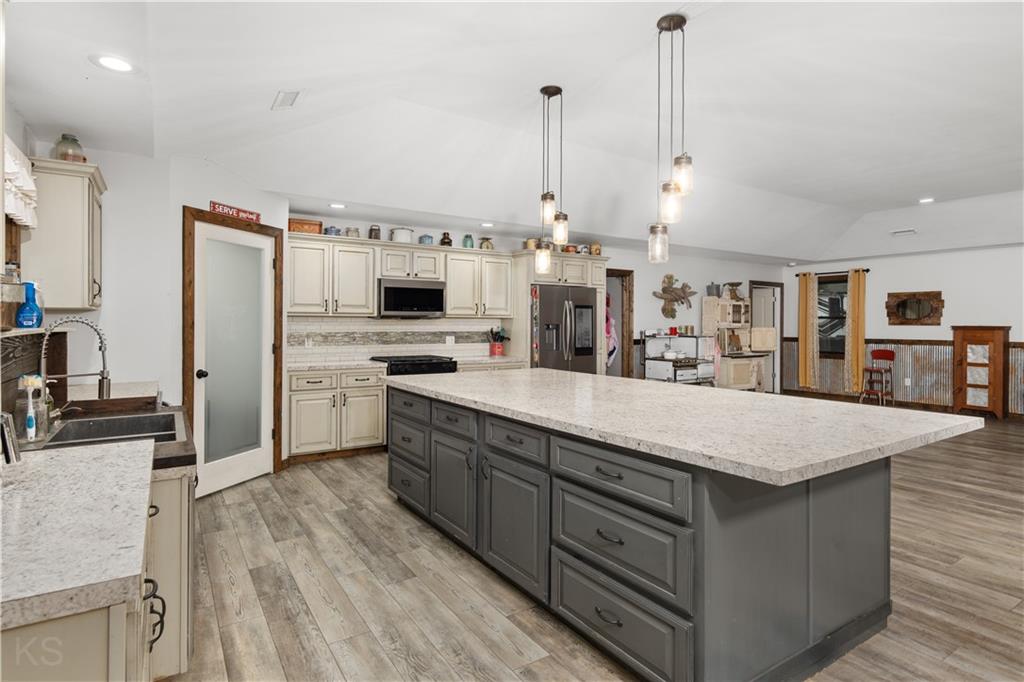 1022 Wildrose Lane Stover, MO 65078 - Photo 13 of 63