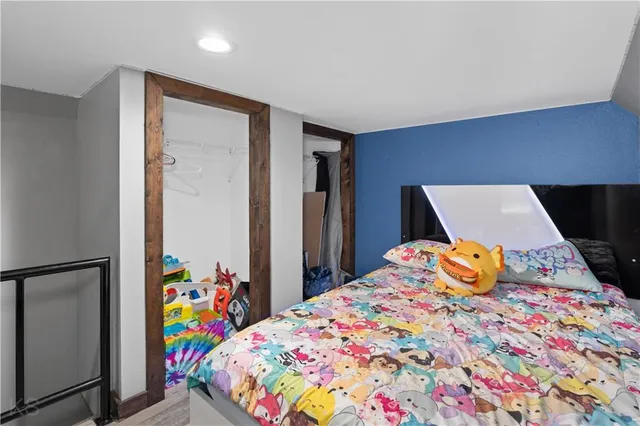 $449,000 | 1022 Wildrose Lane, Stover, MO 65078