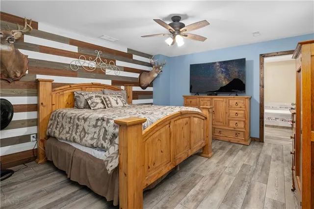 $449,000 | 1022 Wildrose Lane, Stover, MO 65078