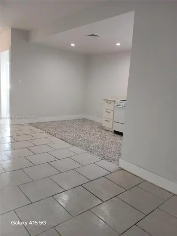 $1,900 | 1700 Northwest 22nd Court, Unit 1, Miami, FL 33125