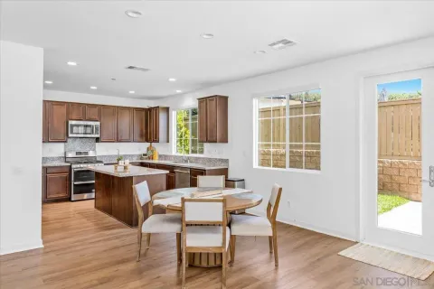 $1,199,000 | 803 Kelley Way, San Marcos, CA 92069