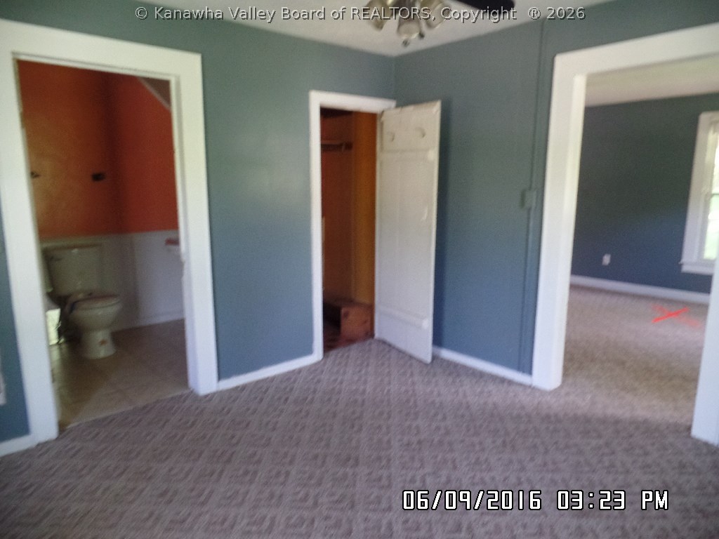 5280 Elk River Road South Elkview, WV 25071 - Photo 5 of 10 Gallery Image 5