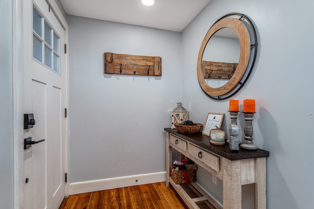 319 Chase Road Lunenburg, MA 01462 - Photo 6 of 26 a view of a workspace