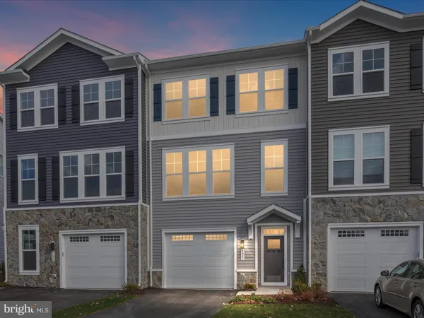 $2,500 | 123 Choke Cherry Ct Lake, White Post, VA 22663