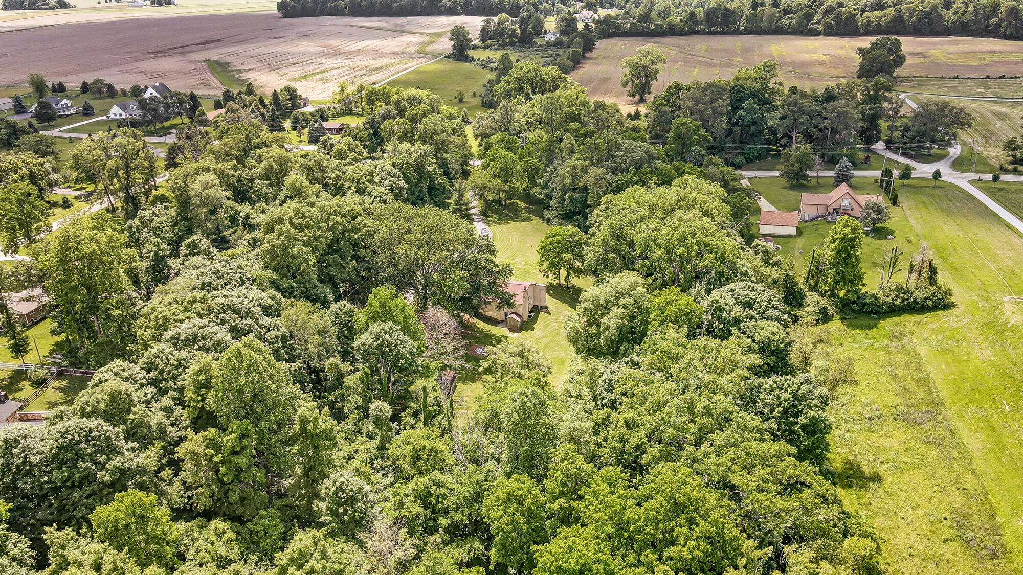 5580 Knollwood Road Springfield, OH 45502 - Photo 4 of 40