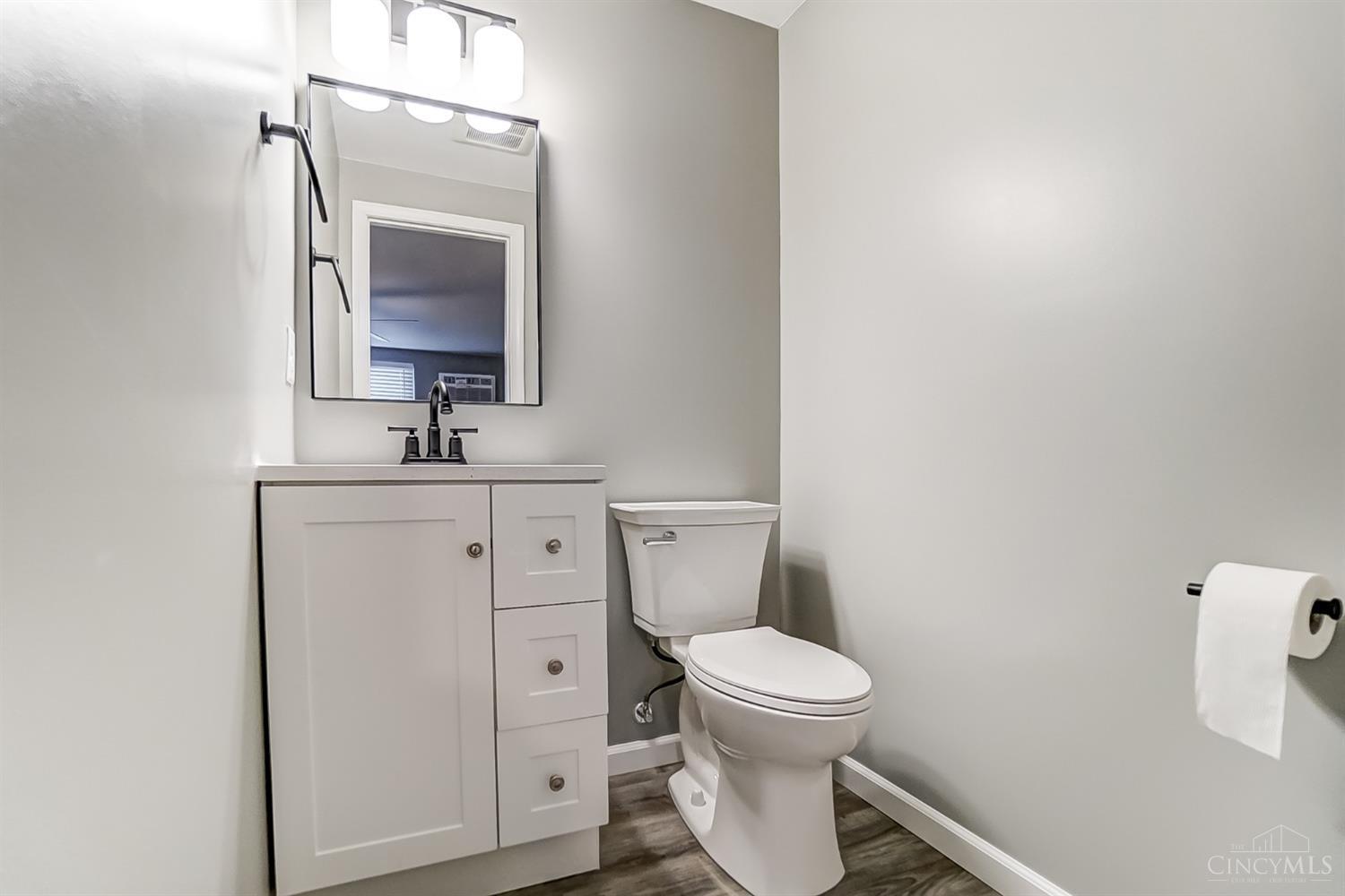 6649 Hearne Road, Unit 157 Cincinnati, OH 45248 - Photo 16 of 25 Gallery Image 16