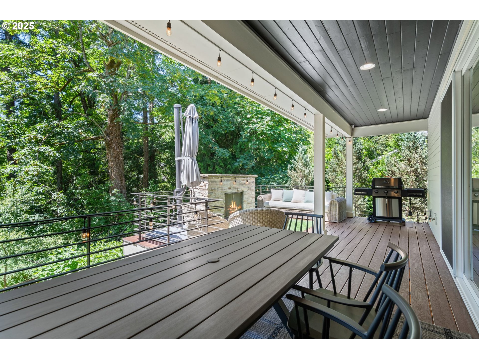 3425 Southwest 57th Avenue Portland, OR 97221 - Photo 18 of 33 a view of a patio with wooden floor