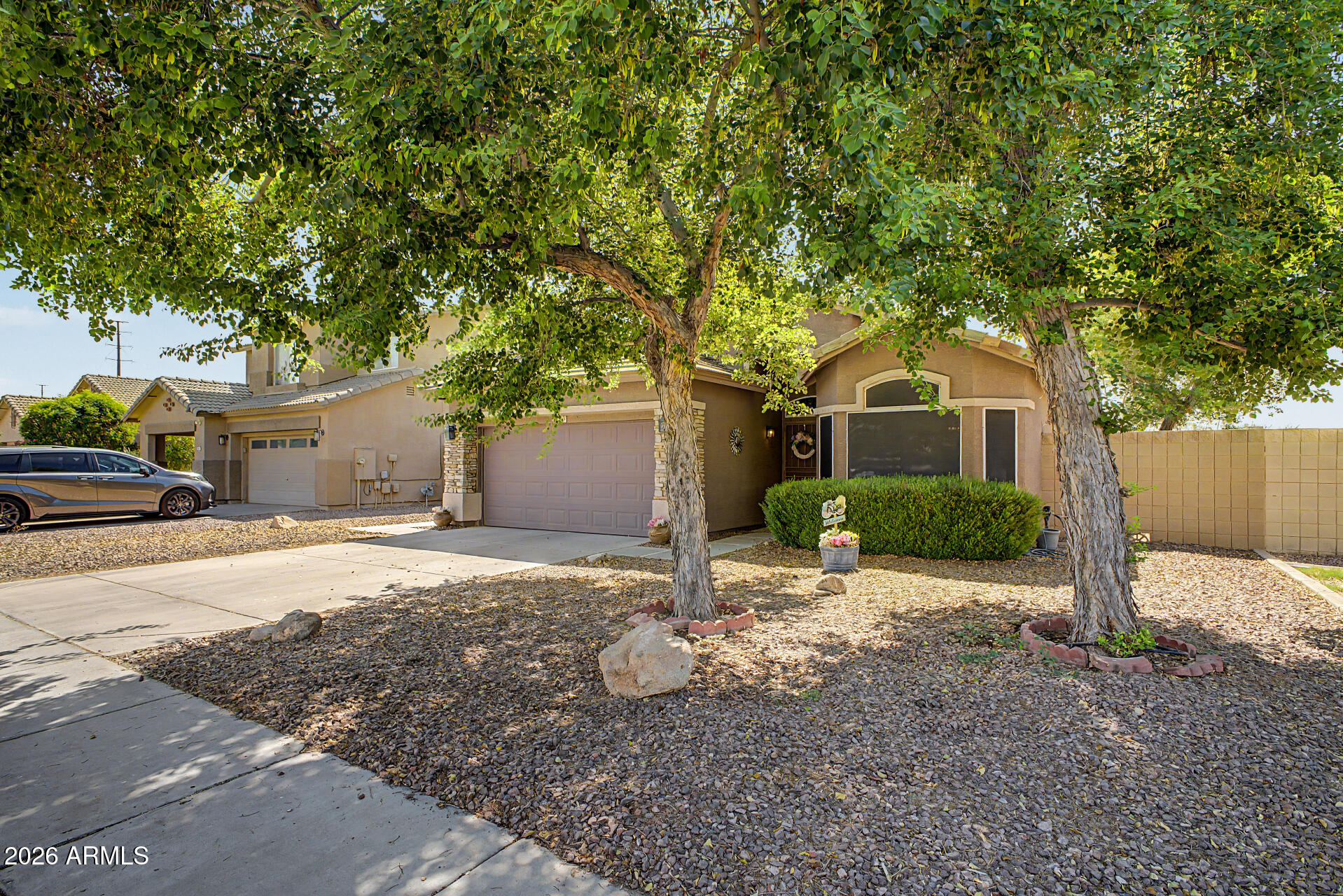 3645 South Joshua Tree Lane Gilbert, AZ 85297 - Photo 3 of 28 03 - Joshua Tree