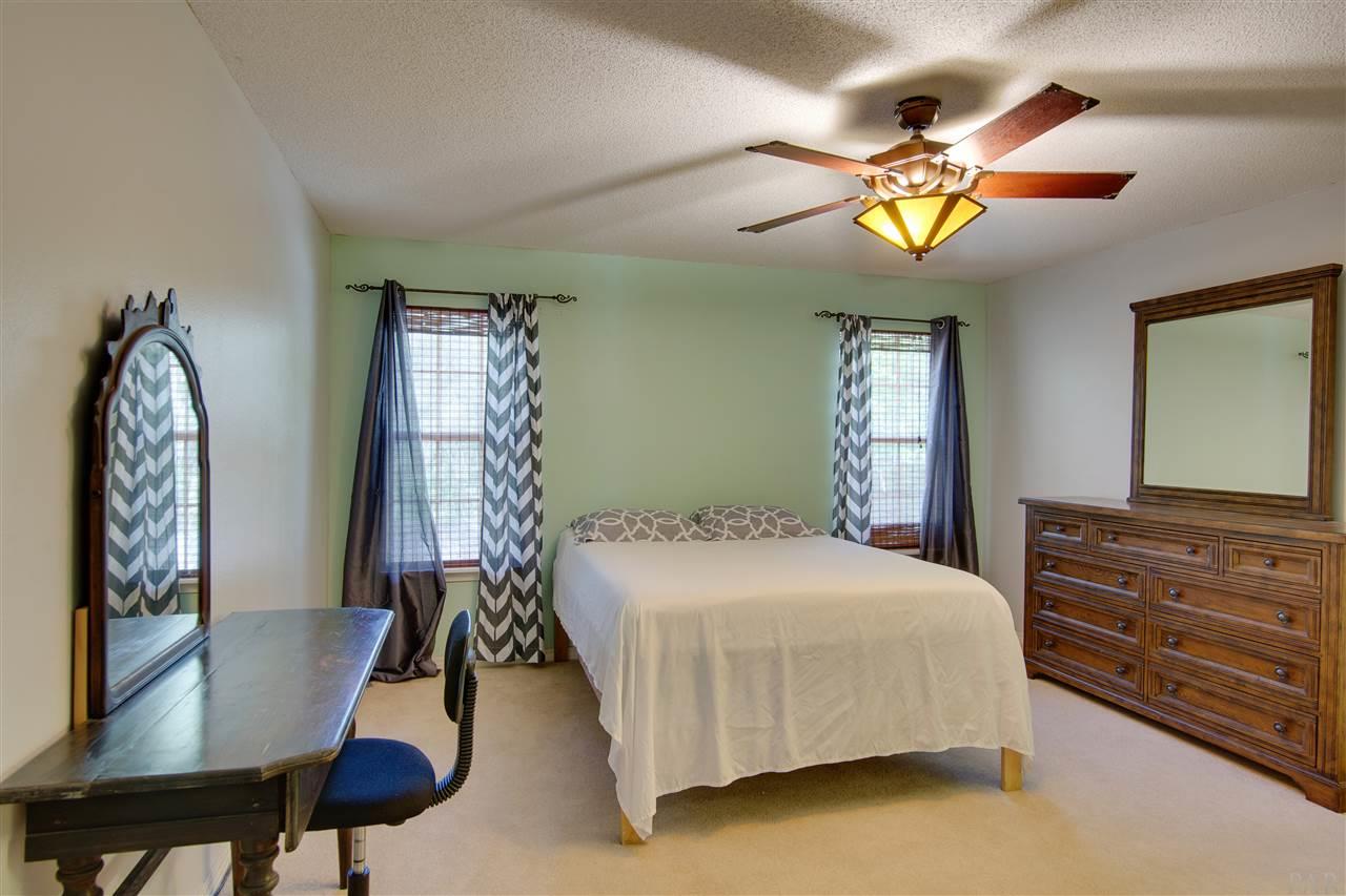 2779 River Run Road Navarre, FL 32566 - Photo 14 of 31 Gallery Image 14