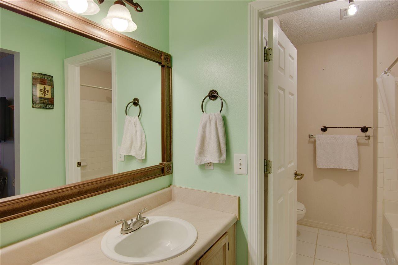 2779 River Run Road Navarre, FL 32566 - Photo 17 of 31 Gallery Image 17