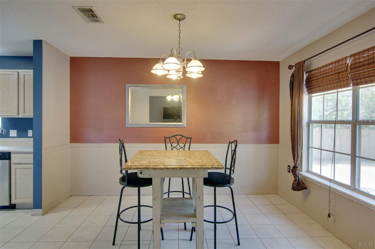 2779 River Run Road Navarre, FL 32566 - Photo 8 of 31 Gallery Image 8