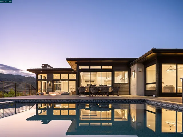 $4,000,000 | 155 Arbor View Lane, Lafayette, CA 94549