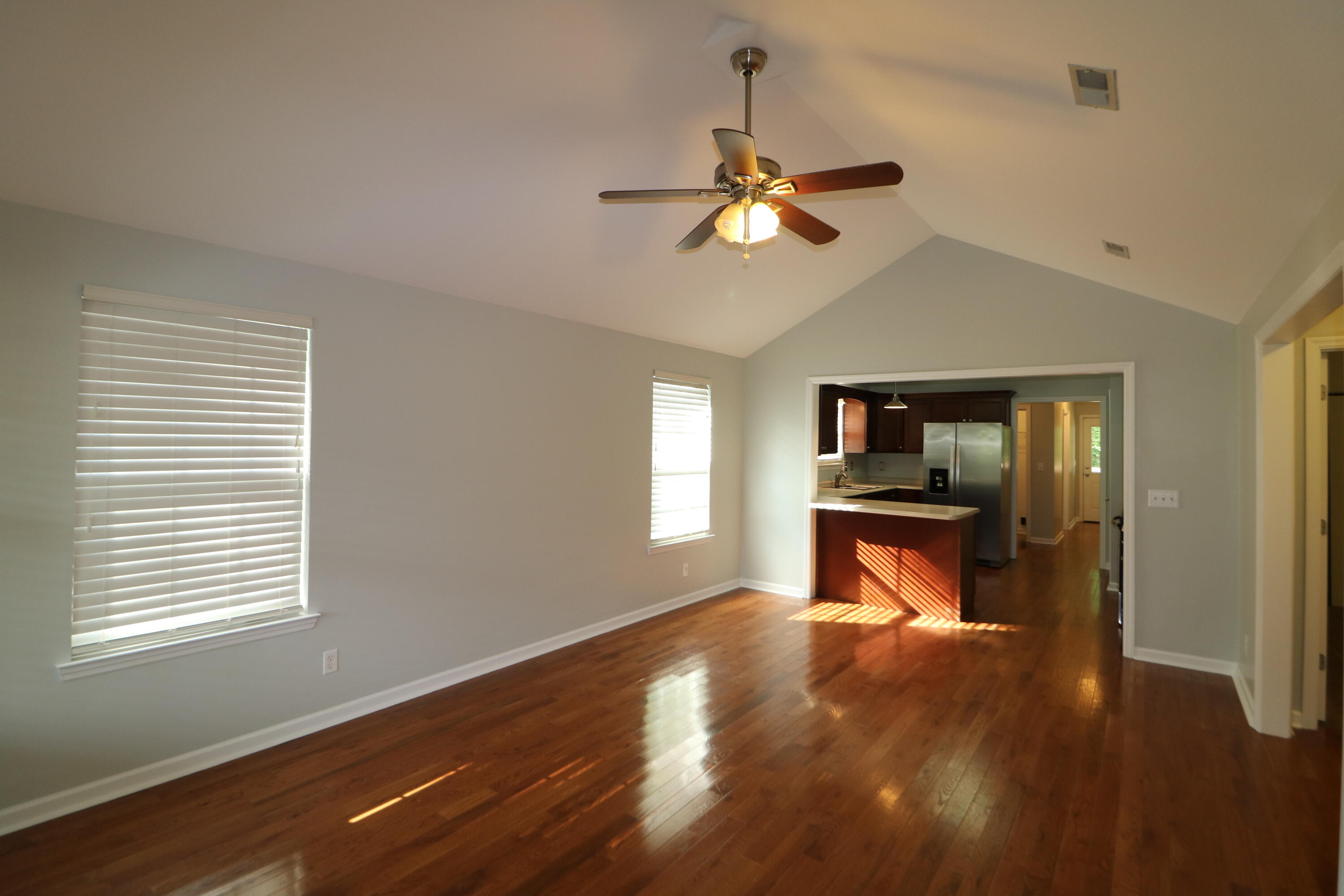 211 Martin Road Chattanooga, TN 37415 - Photo 8 of 32 5DCD6485-453B-4AD0-93E9-2DC1540229FB