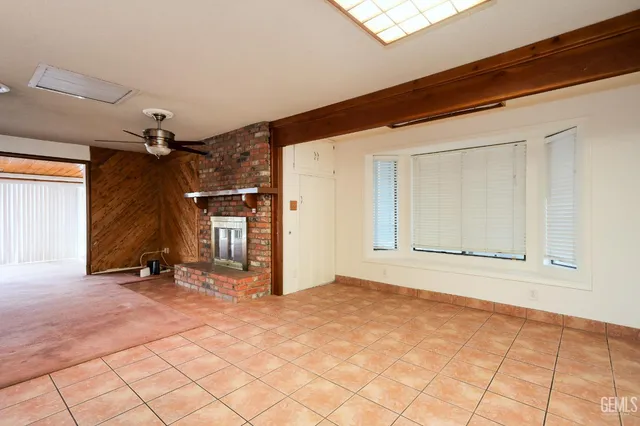 $409,900 | Undisclosed Address, Bakersfield, CA 93309