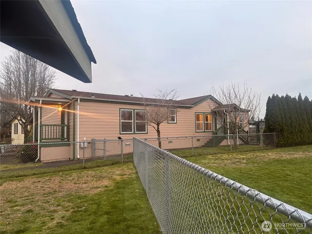 $179,900 | 96 Blue Heron Drive, Longview, WA 98632