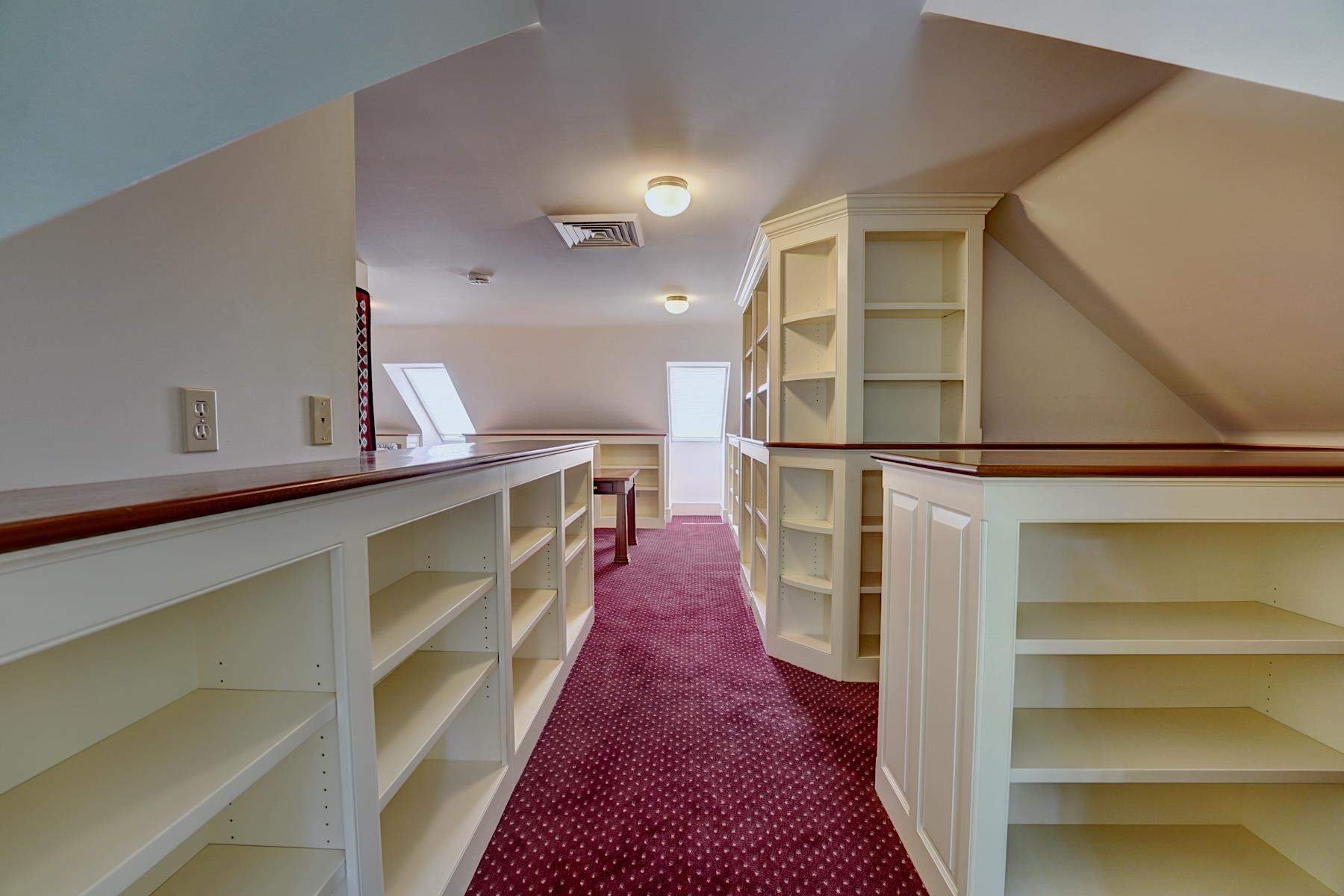 8 Shiprock Road North Hampton, NH 03862 - Photo 29 of 40
