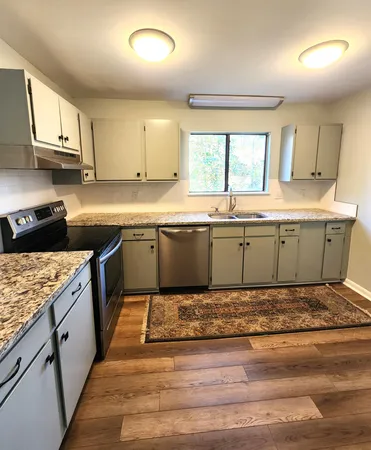 $2,000 | 1151 Shadow Lake Circle, Unit L, Mount Pleasant, SC 29464