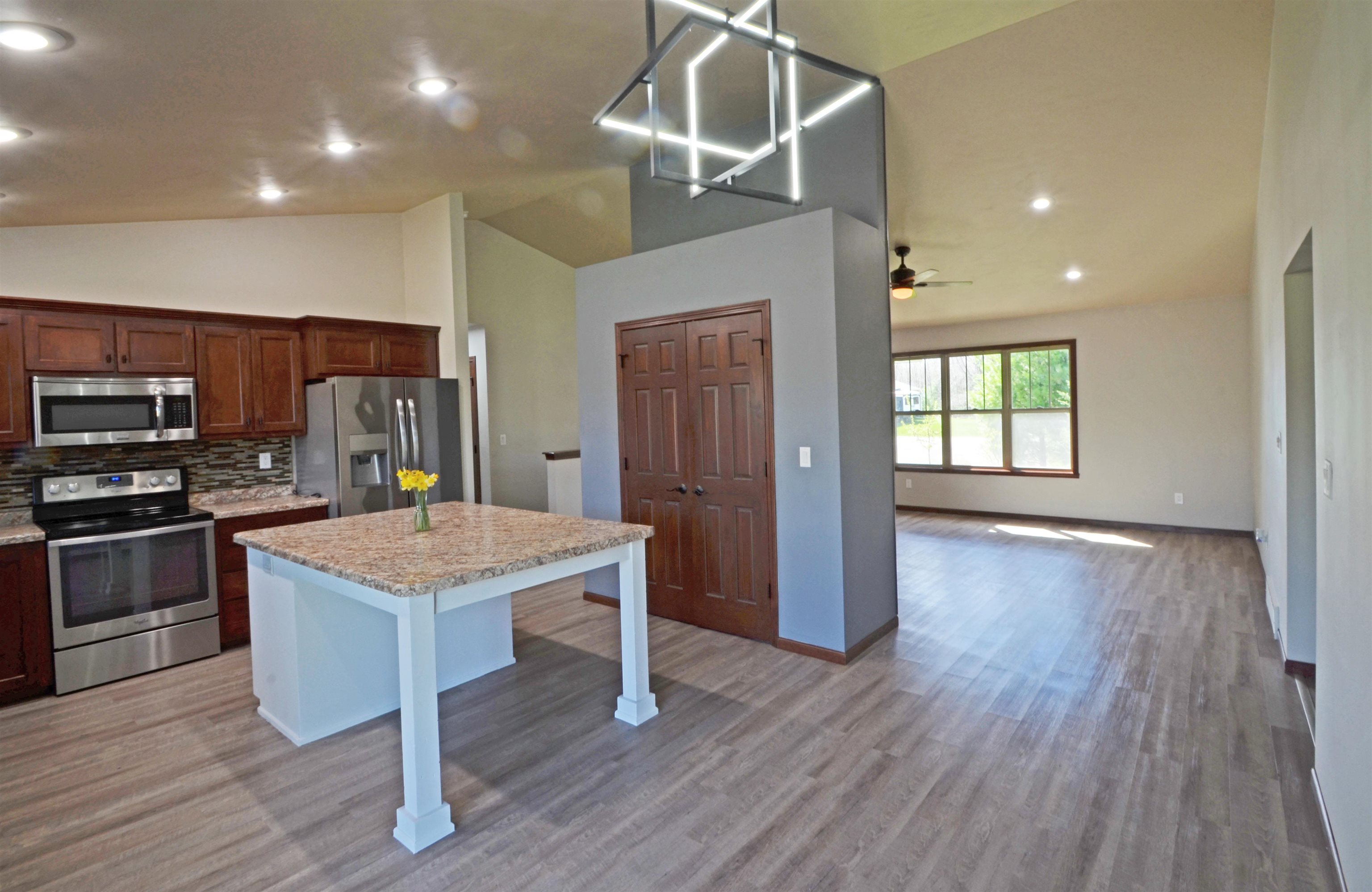 5548 Oak Orchard Road Abrams, WI 54101 - Photo 25 of 61