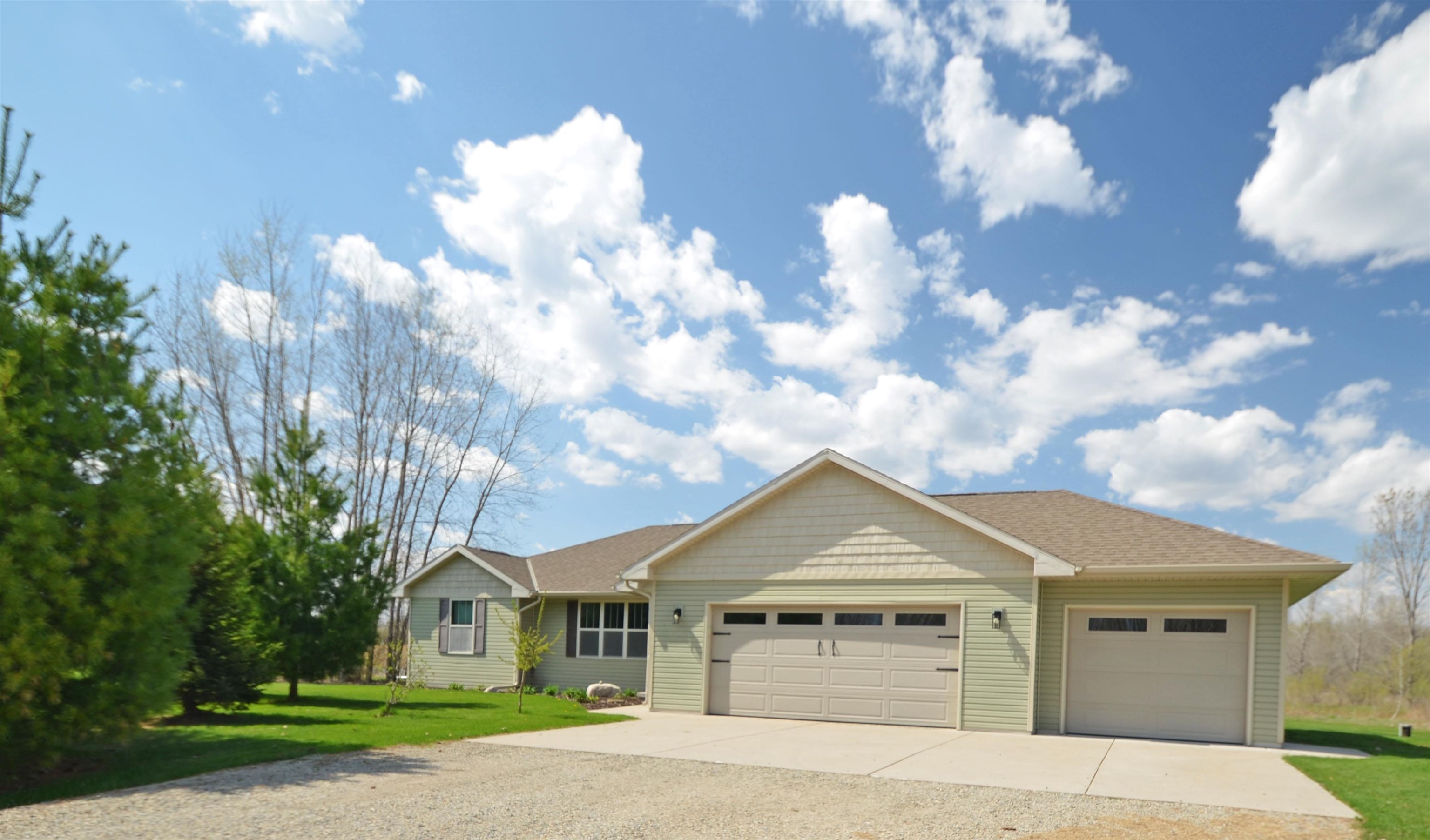 5548 Oak Orchard Road Abrams, WI 54101 - Photo 5 of 61