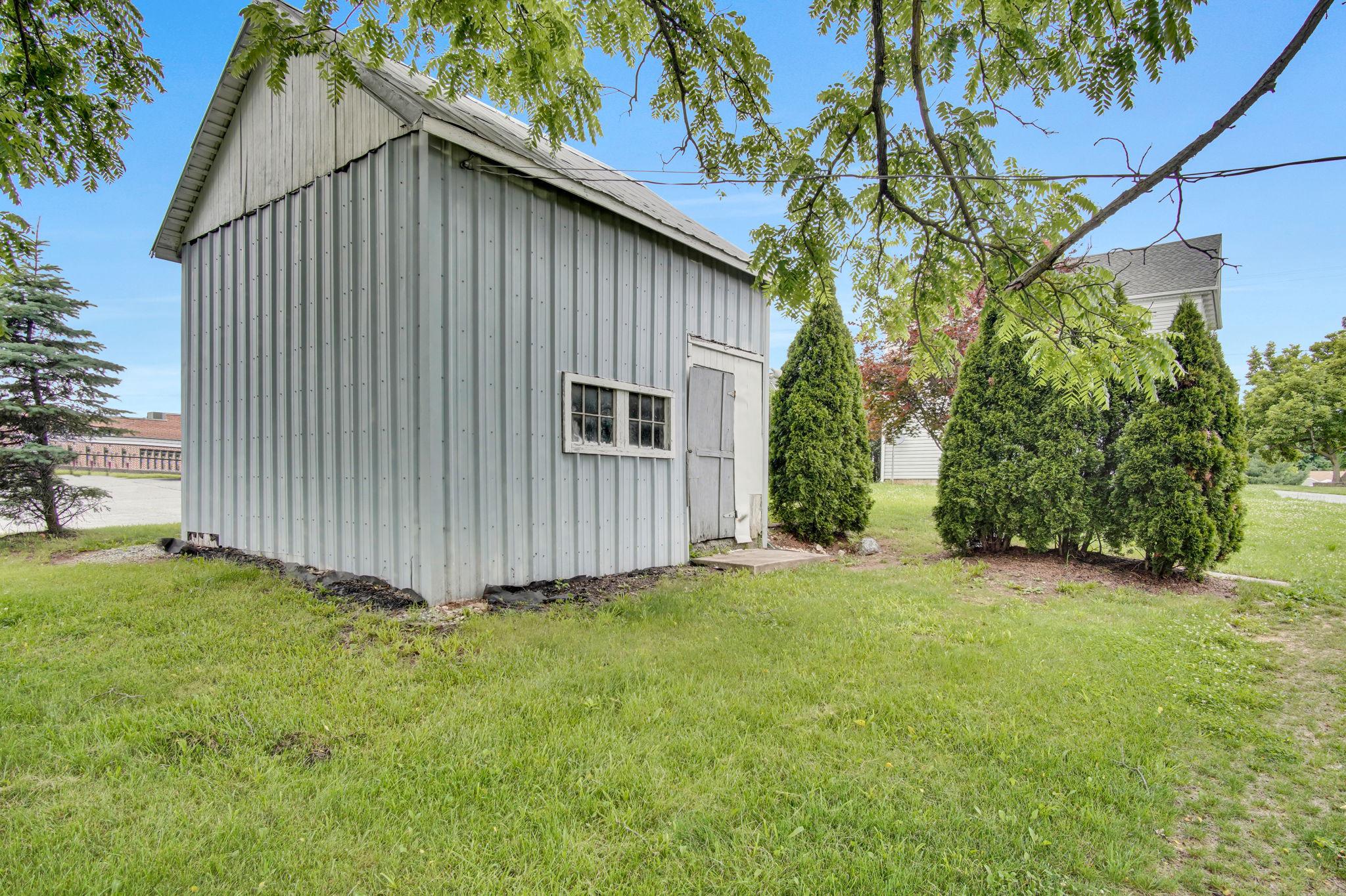 1976 Carlisle Road York, PA 17408 - Photo 32 of 39 Out building nestled in green space.