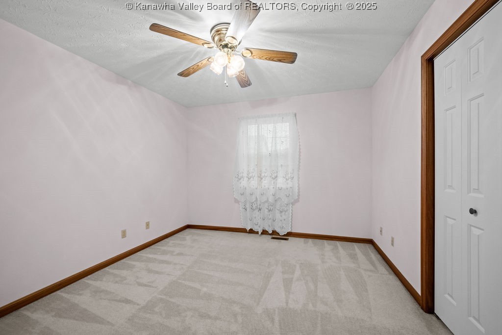 407 Lin Muir Hurricane, WV 25526 - Photo 20 of 39 Gallery Image 20