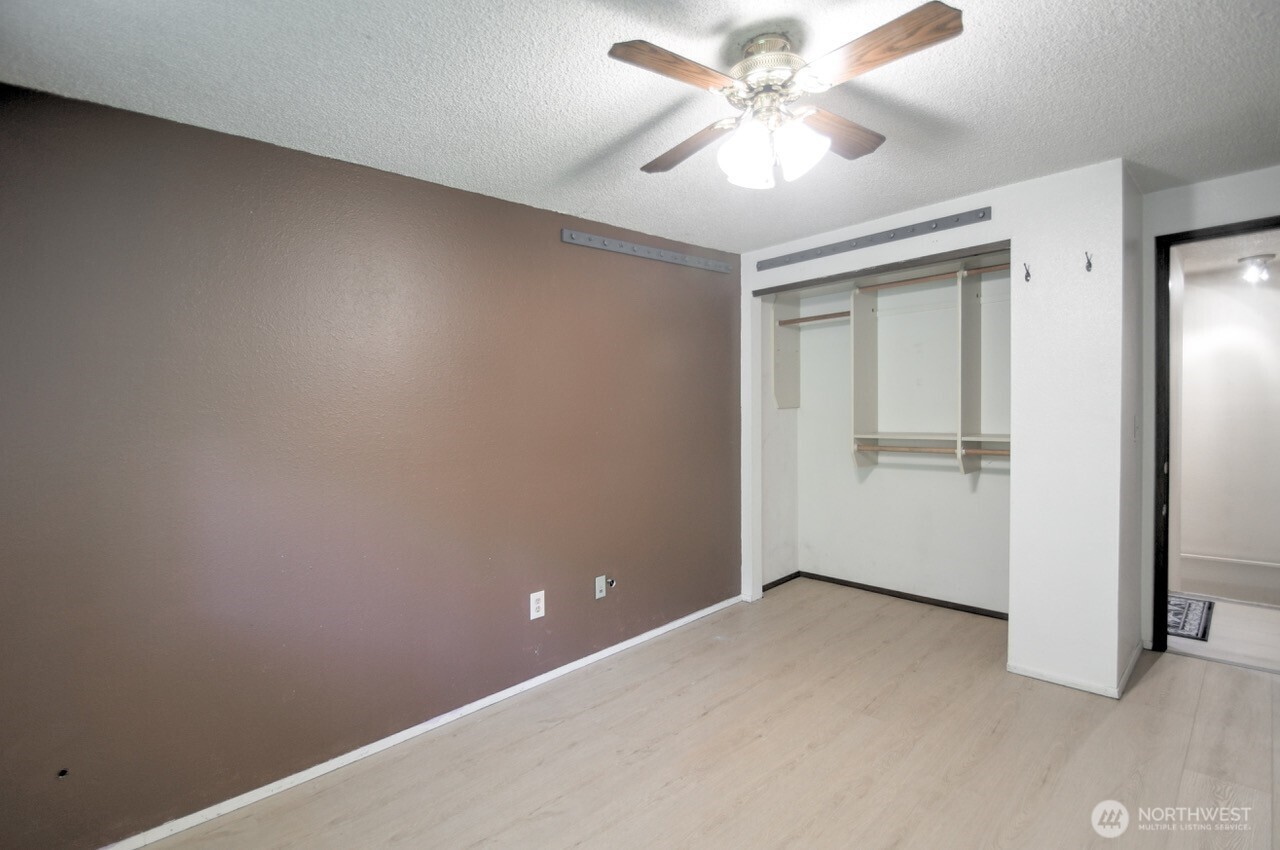 7411 Fairview Road Southwest, Unit 24 Olympia, WA 98512 - Photo 12 of 24