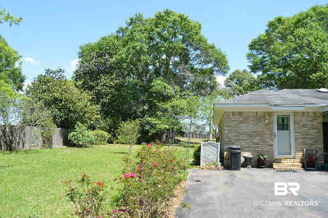 3641 Snow Road Semmes, AL 36575 - Photo 21 of 21 Right view of Back