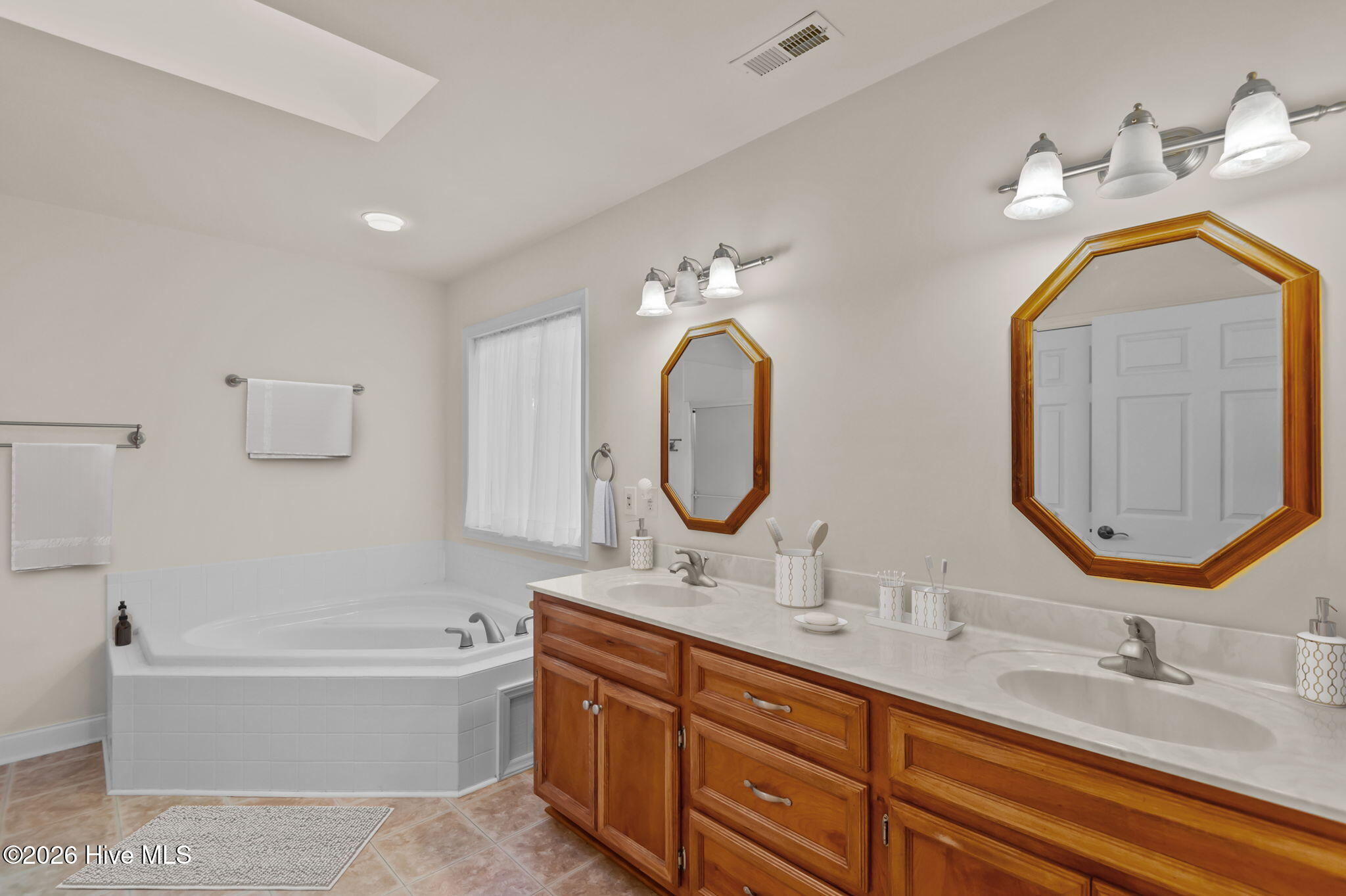 155 Teach's Cove Road Bath, NC 27808 - Photo 19 of 47 Master Bath View 1 (Digitally Staged)