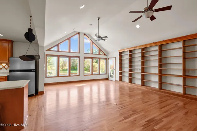 $425,000 | 155 Teach's Cove Road, Bath, NC 27808