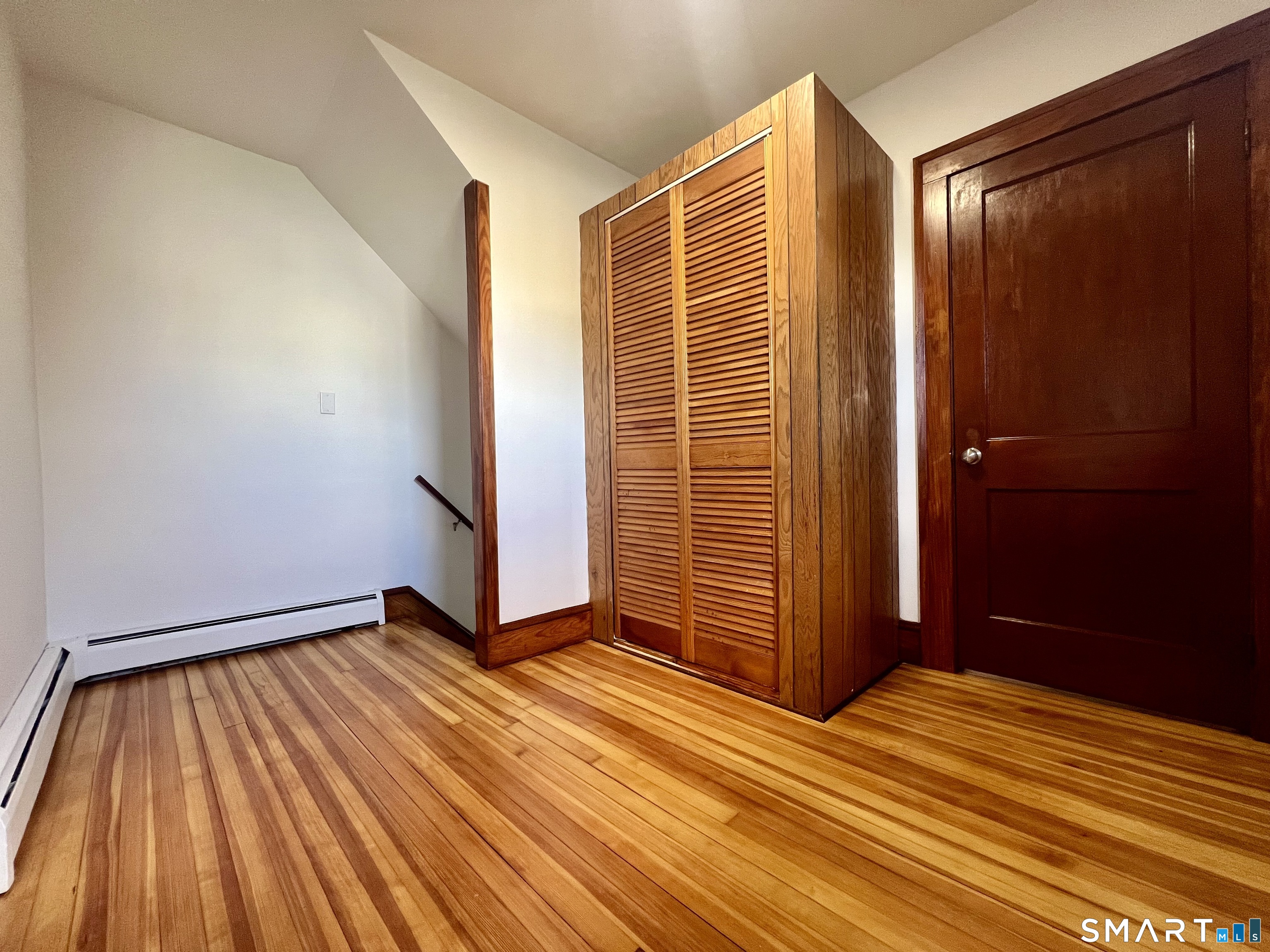 83 Pine Street Torrington, CT 06790 - Photo 19 of 40