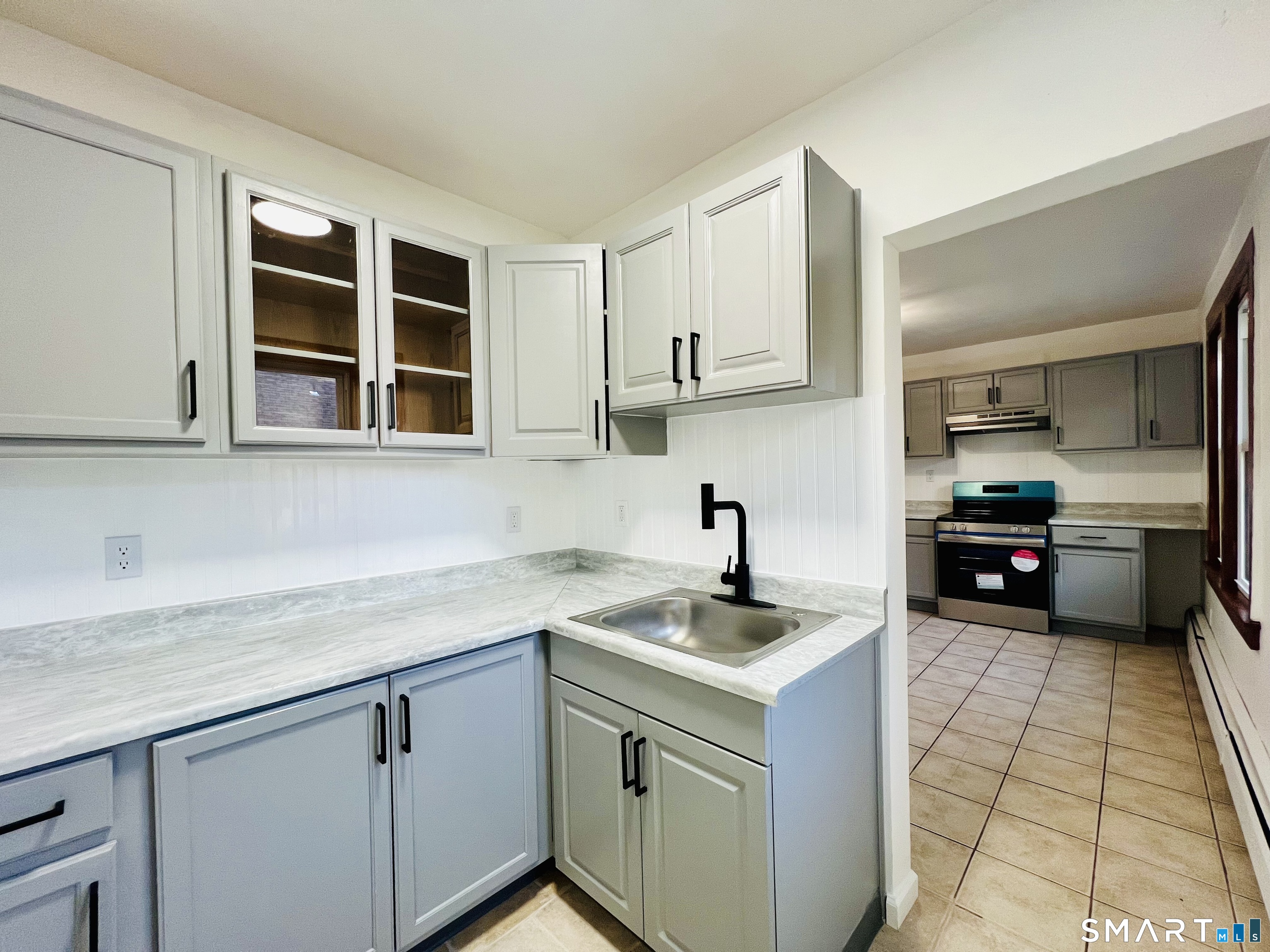 83 Pine Street Torrington, CT 06790 - Photo 28 of 40