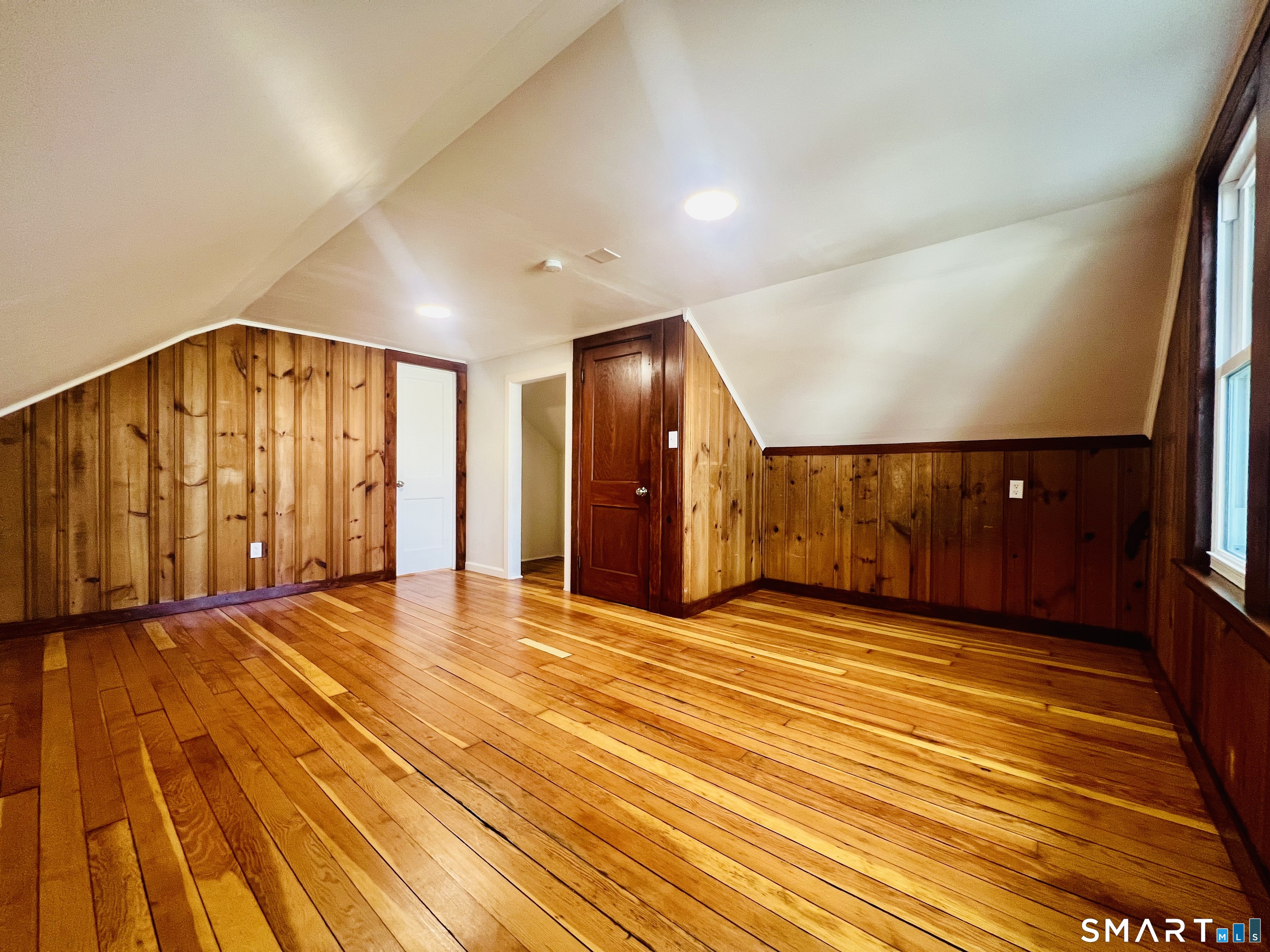 83 Pine Street Torrington, CT 06790 - Photo 37 of 40