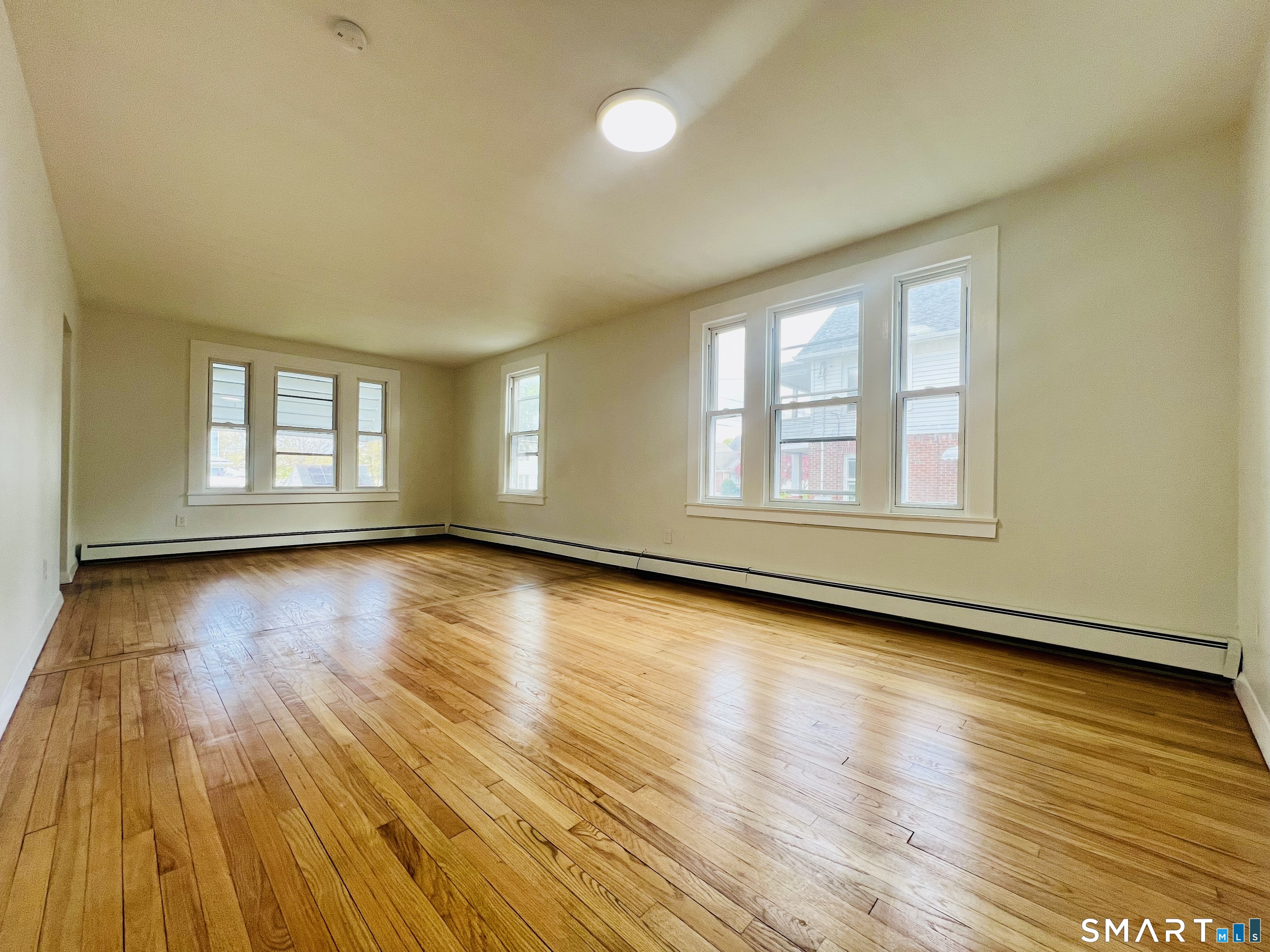 83 Pine Street Torrington, CT 06790 - Photo 8 of 40