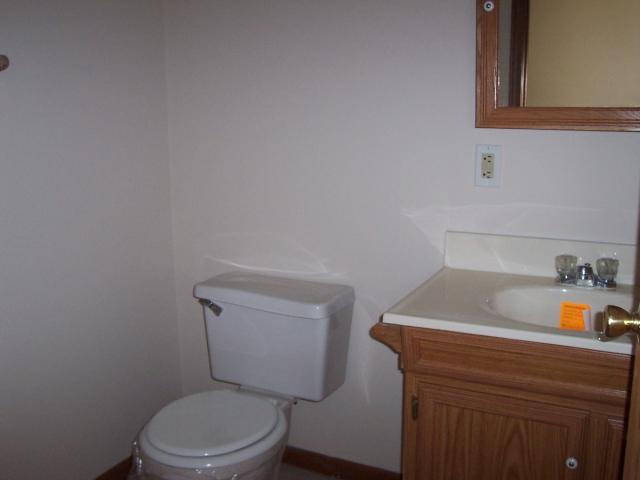 7825 Ruffner Road Northeast Baltimore, OH 43105 - Photo 7 of 11 Gallery Image 7