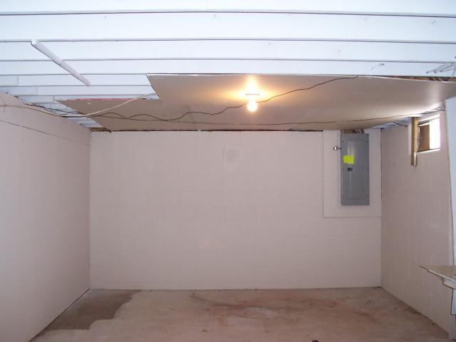 7825 Ruffner Road Northeast Baltimore, OH 43105 - Photo 10 of 11 Gallery Image 10