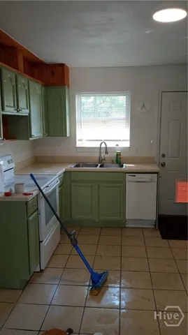 $169,000 | 31 Stirling Street, Savannah, GA 31401