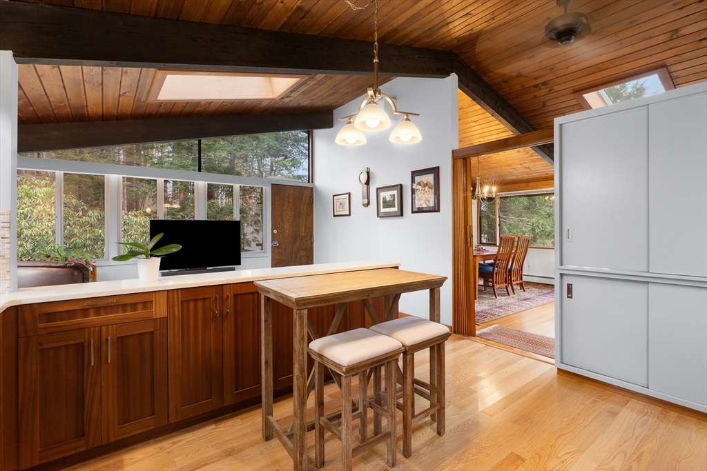 76 Hillside Road North Andover, MA 01845 - Photo 21 of 42