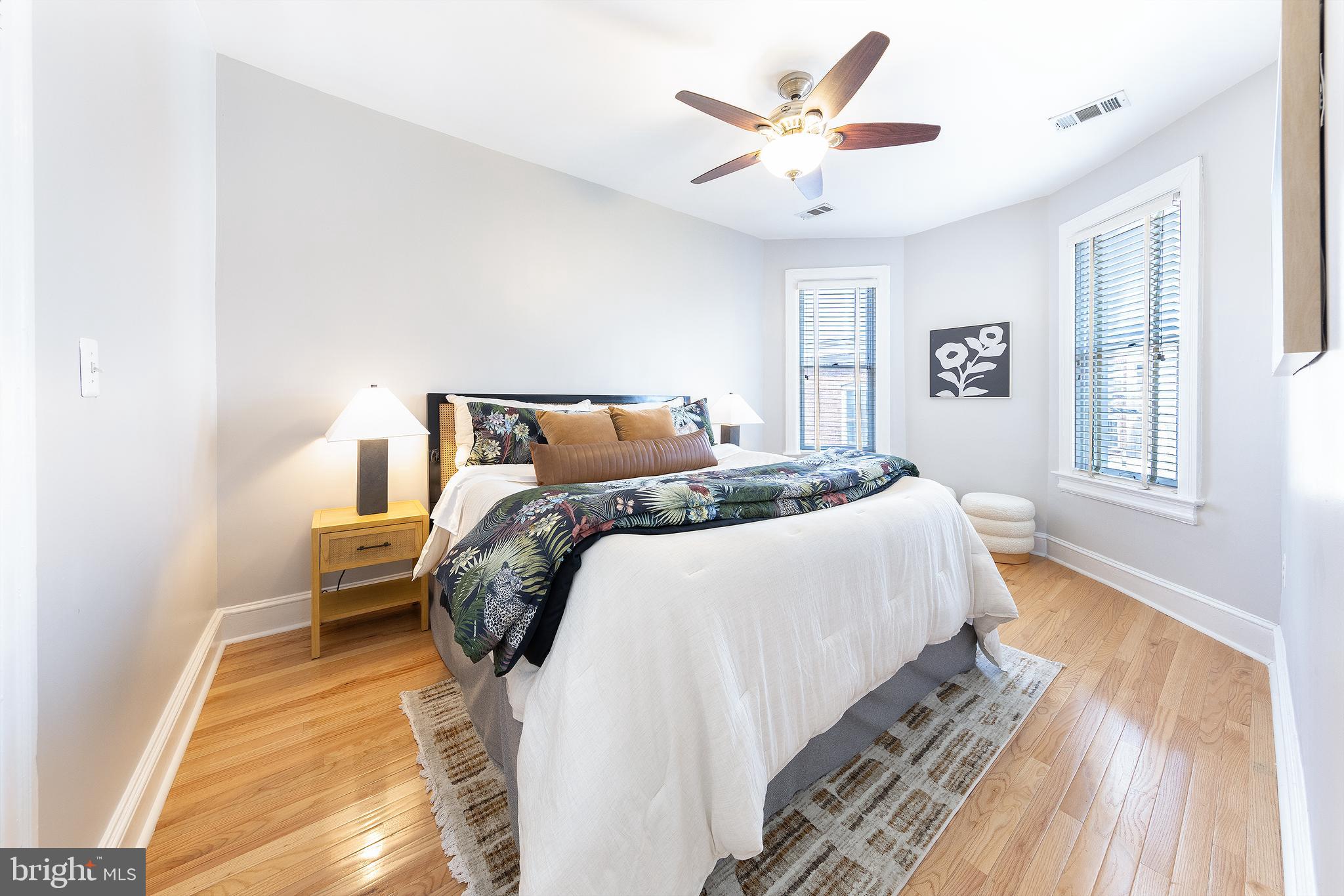 117 R Street Northwest Washington, DC 20001 - Photo 17 of 30