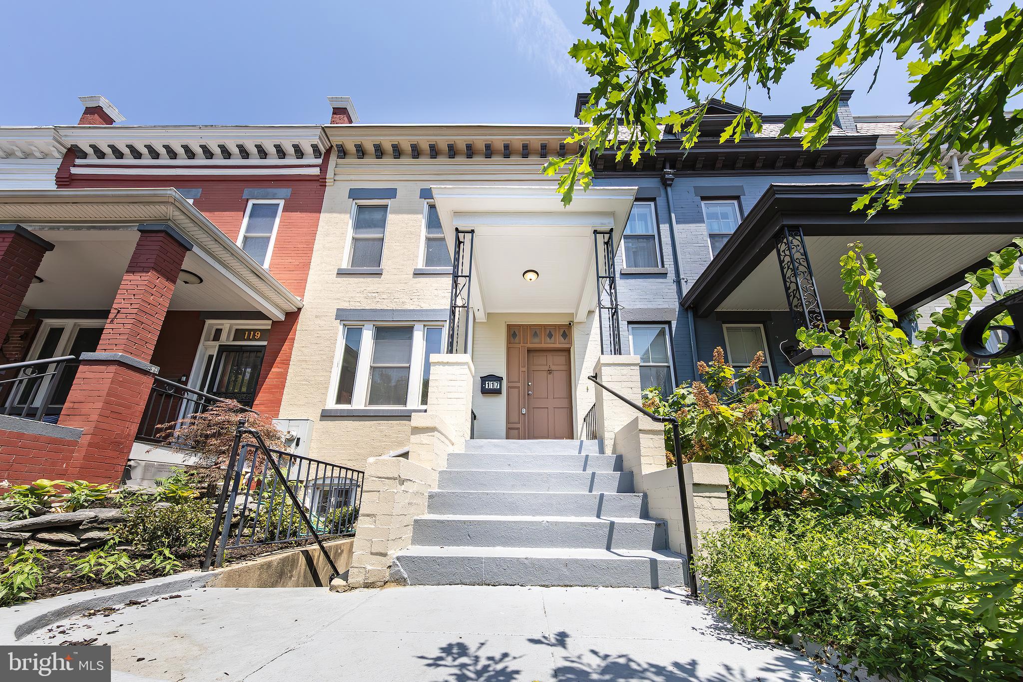 117 R Street Northwest Washington, DC 20001 - Photo 2 of 30