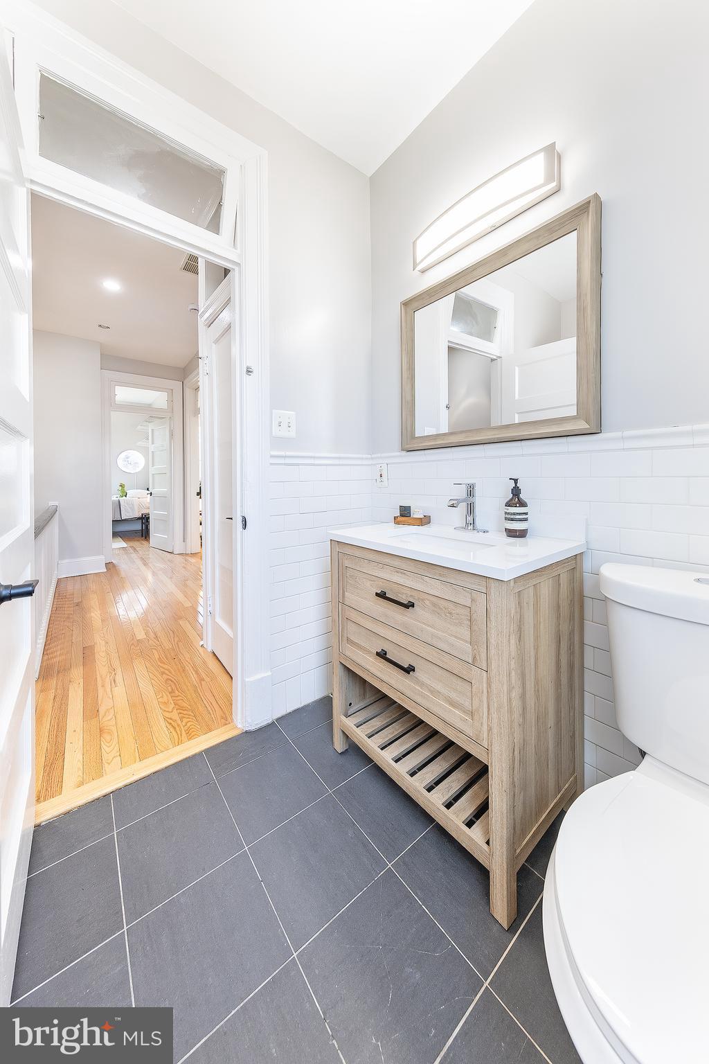 117 R Street Northwest Washington, DC 20001 - Photo 23 of 30