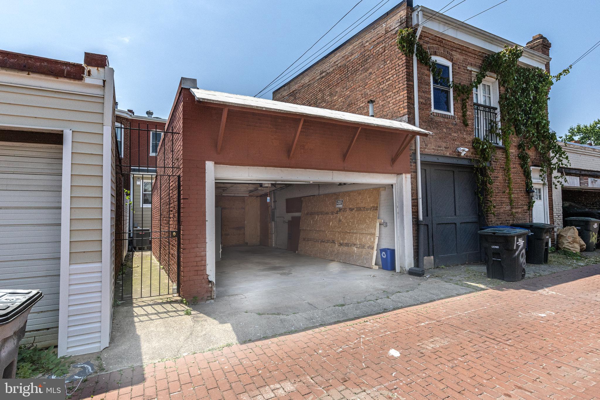 117 R Street Northwest Washington, DC 20001 - Photo 30 of 30