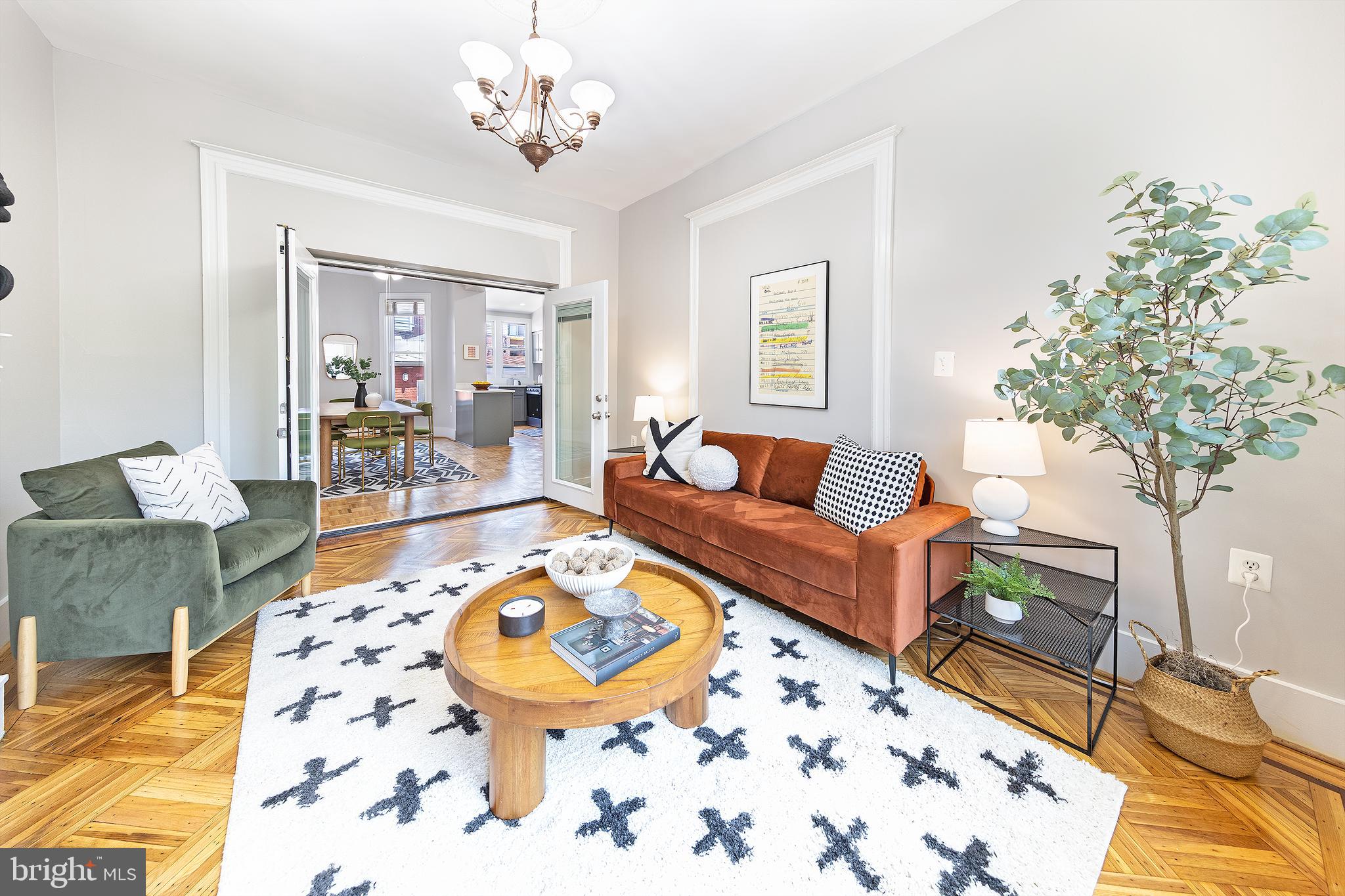 117 R Street Northwest Washington, DC 20001 - Photo 5 of 30