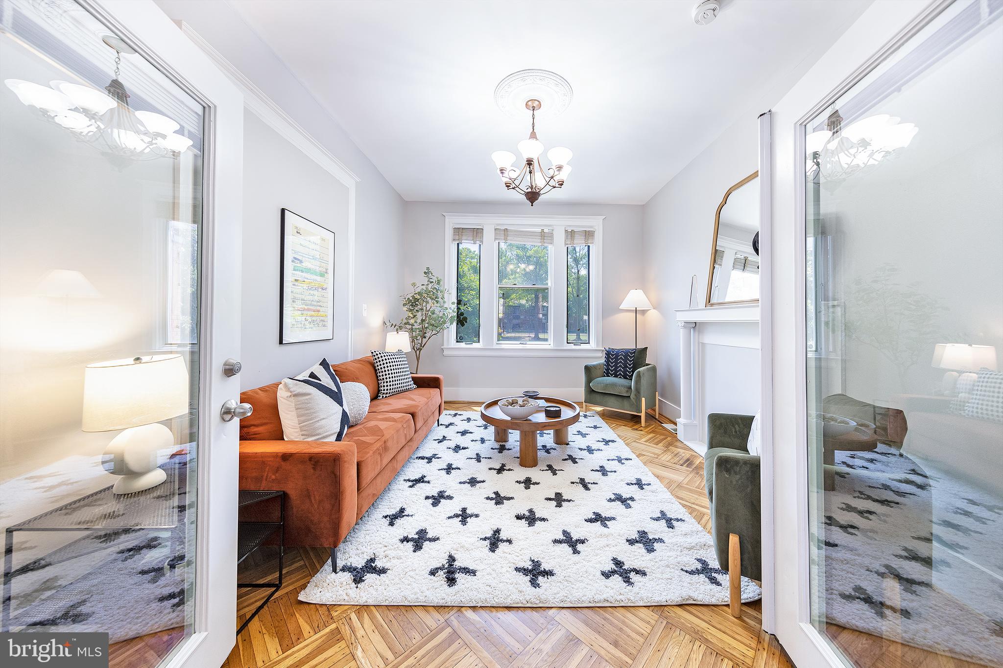 117 R Street Northwest Washington, DC 20001 - Photo 6 of 30