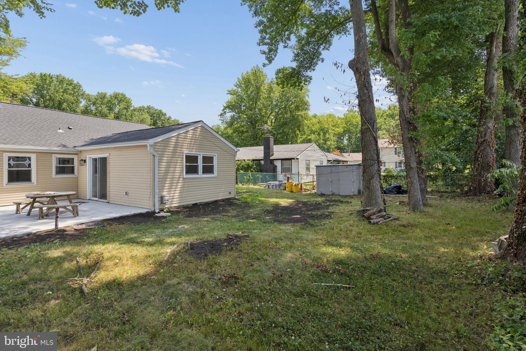 29 Executive Lane Willingboro, NJ 08046 - Photo 29 of 29 Backyard