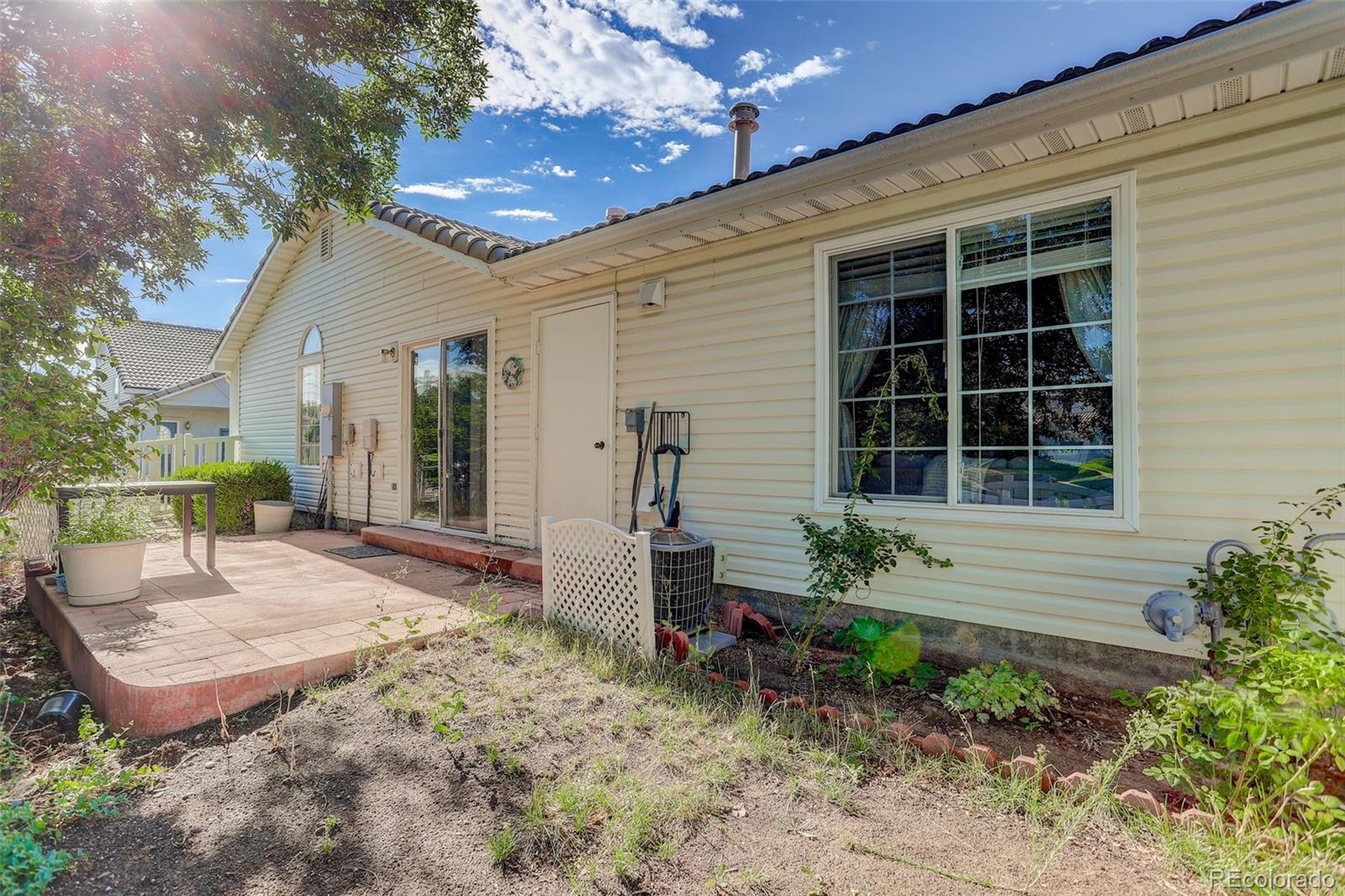 11729 Zenobia Loop Westminster, CO 80031 - Photo 29 of 36