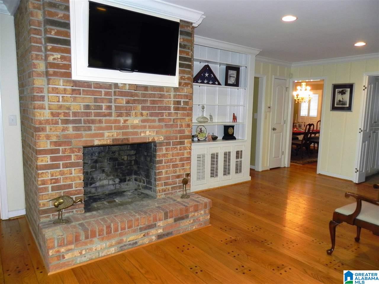 522 Hillyer High Road Anniston, AL 36207 - Photo 12 of 48