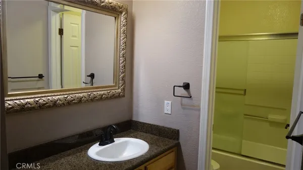 $449,999 | 2400 Del Mar Way, Unit 201, Corona, CA 92882