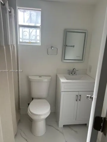 $1,300 | 1262 Southwest 4th Street, Miami, FL 33135