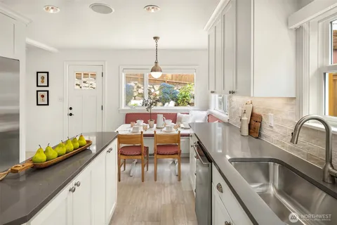 $1,195,000 | 4426 3rd Avenue Northwest, Seattle, WA 98107